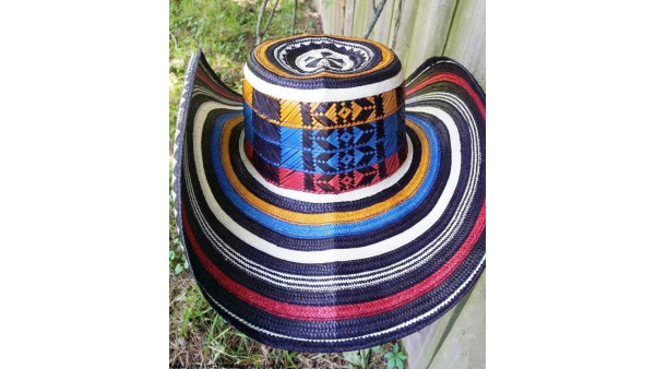 COLOMBIAN HANDMADE COLORED HAT SOMBRERO SINUANO VUELTIAO CAÑA ARROW 19 LAPS VUEL