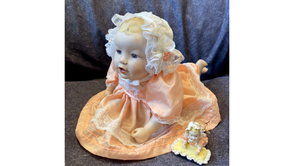 Vintage Yolanda Bello Picture Perfect Babies HEATHER Knowles Porcelain Doll Ashton Drake with Original Boxes ,Aditional Heirloom Ornaments