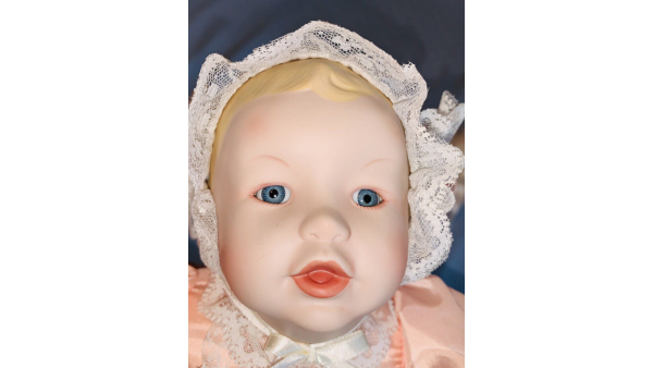Vintage Yolanda Bello Picture Perfect Babies HEATHER Knowles Porcelain Doll Ashton Drake with Original Boxes ,Aditional Heirloom Ornaments