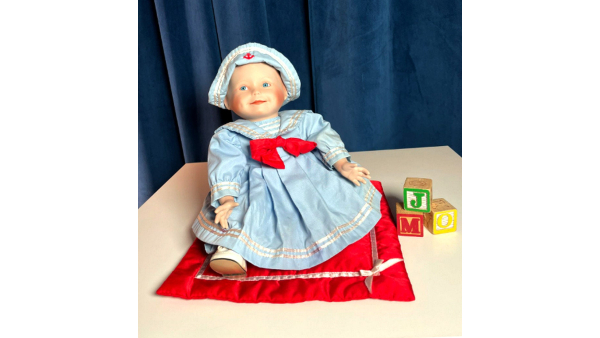 Vintage Ashton Drake Galleries Porcelain Doll "Amanda" Yolanda's Collection from Edwin M. Knowles with Original Boxes and Papers