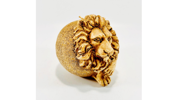 Vintage Lion Shaped Figural Wax Candle 4" Unused in excellent condition, Animal Collectible, Inspired by Nature Ornament