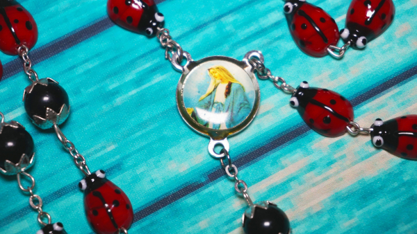 Catholic Devotional Steel Rosary Ceramic Ladybug Devotional 29" inch long centerpiece Lady of Grace Sanctified Papal Crucifix Zinc Alloy