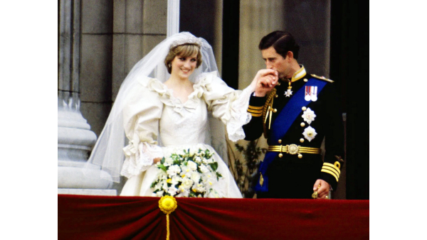 Taza conmemorativa de la boda real de Carlos y Diana Original de cerámica, única hecha en Inglaterra Ich Dien Porcelain Royal / Porcelana Real Genuina