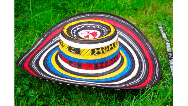 Sombrero de color colombiano hecho a mano Sombrero Sinuano vueltiao Caña Arrow 19 Laps Vueltas Sombrero Hombres Mujeres Regalo especial Sombrero tradicional occidental