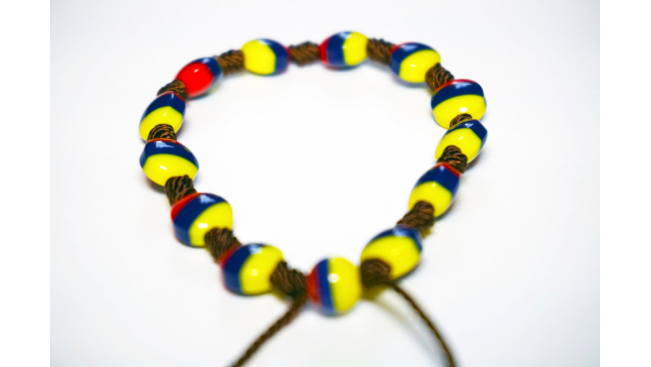 Pulsera cuentas tricolor hecho a mano hecho a mano abalorios regalo para su regalo para los hombres colombianos brazalete Tipico Unisex Joyeria impermeable