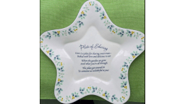 Pfaltzgraff Winterberry Estrella en forma de estrella Compartir plato Hermosa pieza Navidad